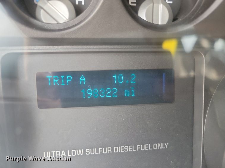 image for item DN4016 2015 Ford F650 Super Duty XLT  coach bus