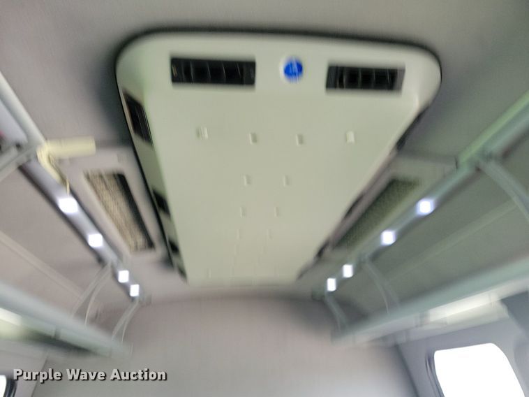 image for item DN4016 2015 Ford F650 Super Duty XLT  coach bus