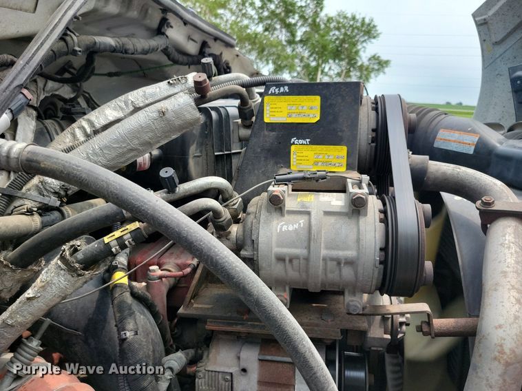 image for item DN4016 2015 Ford F650 Super Duty XLT  coach bus