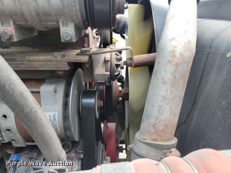 image for item DN4016 2015 Ford F650 Super Duty XLT  coach bus