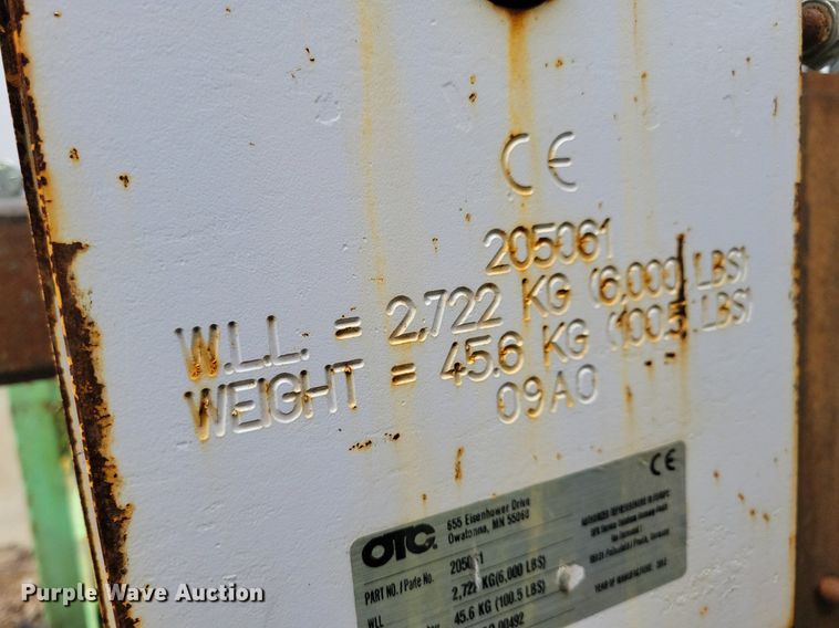 image for item DN4018 OTC The Revolver  engine stand