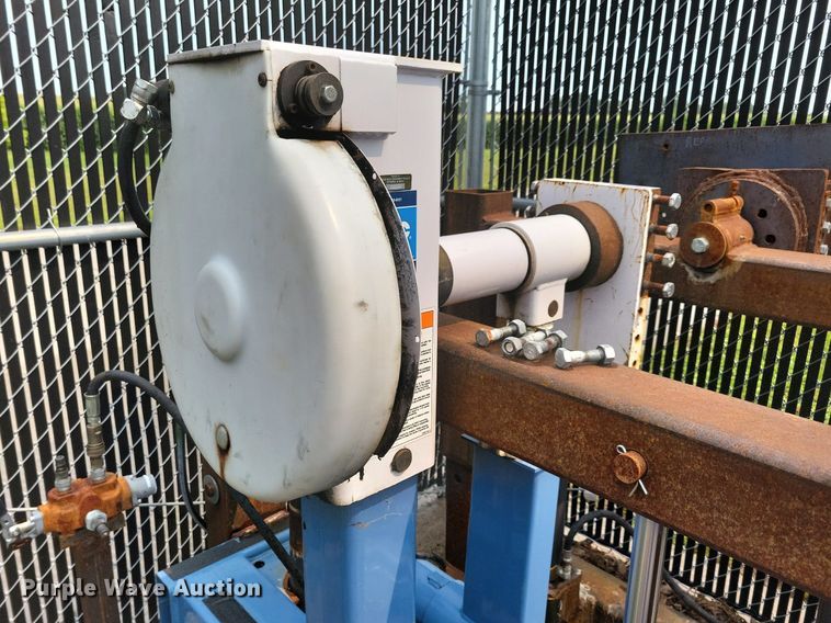 image for item DN4018 OTC The Revolver  engine stand