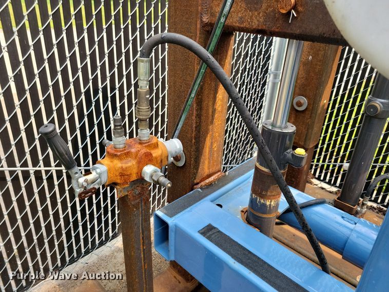 image for item DN4018 OTC The Revolver  engine stand