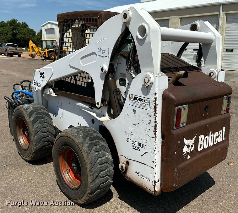 image for item DN4711 2008 Bobcat S250  skid steer loader