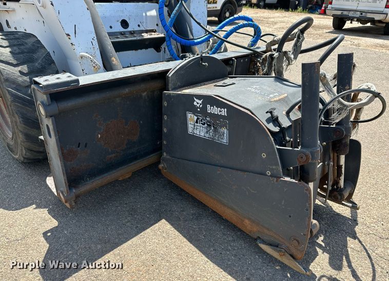image for item DN4711 2008 Bobcat S250  skid steer loader