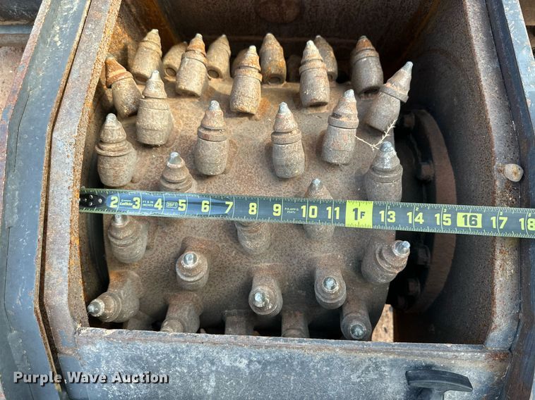 image for item DN4711 2008 Bobcat S250  skid steer loader