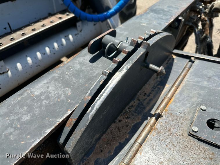 image for item DN4711 2008 Bobcat S250  skid steer loader