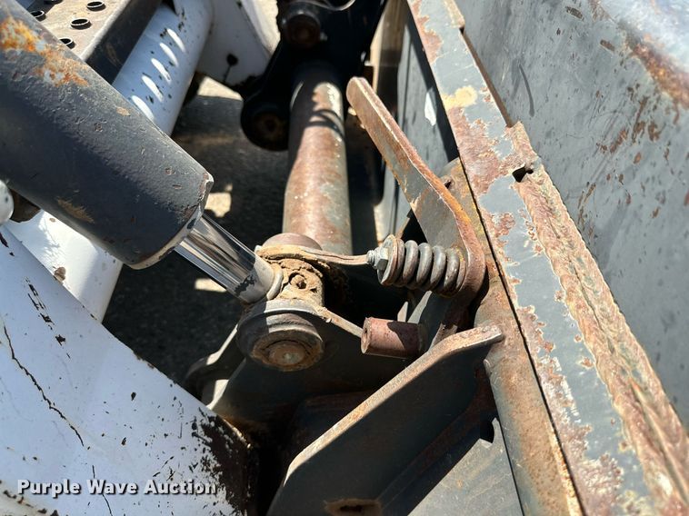 image for item DN4711 2008 Bobcat S250  skid steer loader