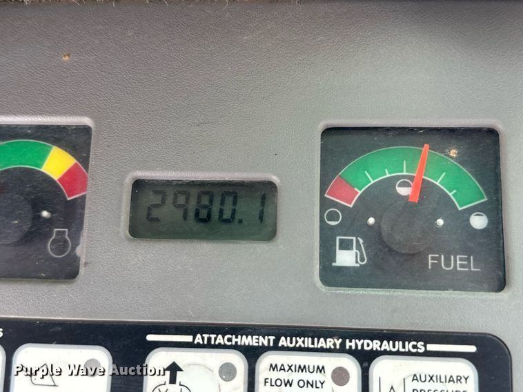 image for item DN4711 2008 Bobcat S250  skid steer loader