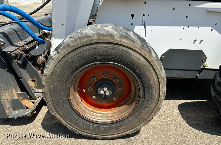 image for item DN4711 2008 Bobcat S250  skid steer loader