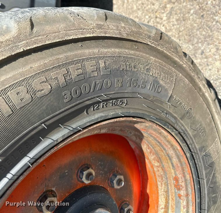 image for item DN4711 2008 Bobcat S250  skid steer loader