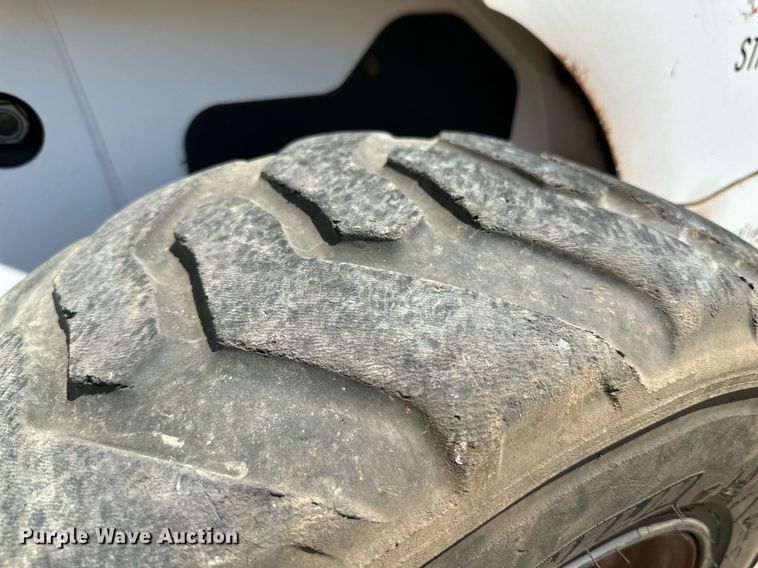 image for item DN4711 2008 Bobcat S250  skid steer loader