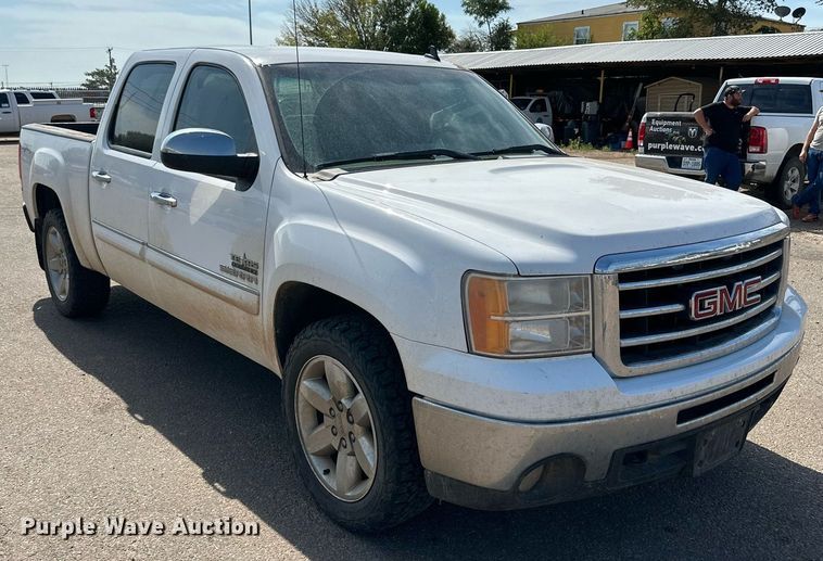 image for item DN4712 2013 GMC Sierra 1500  Crew Cab pickup truck