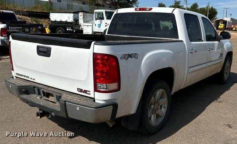 image for item DN4712 2013 GMC Sierra 1500  Crew Cab pickup truck