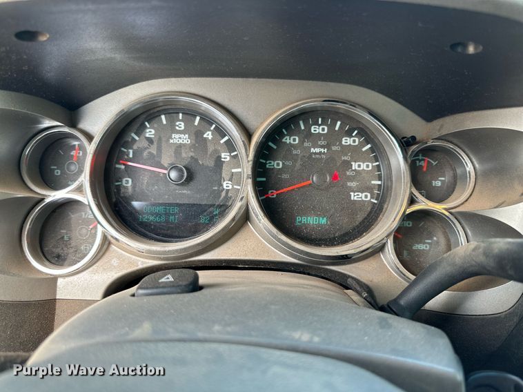 image for item DN4712 2013 GMC Sierra 1500  Crew Cab pickup truck