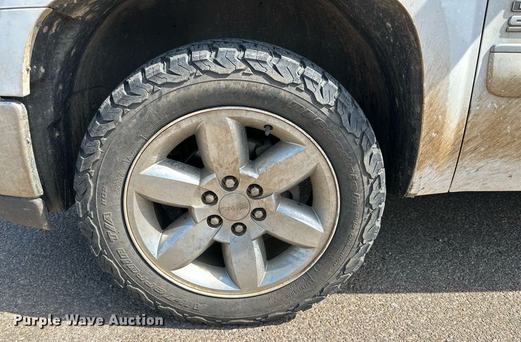 image for item DN4712 2013 GMC Sierra 1500  Crew Cab pickup truck