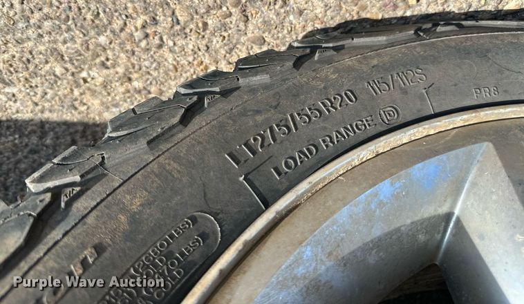 image for item DN4712 2013 GMC Sierra 1500  Crew Cab pickup truck