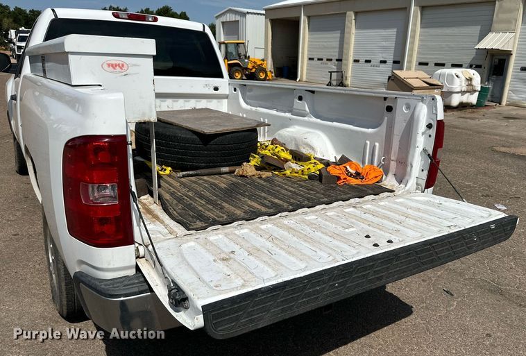 image for item DN4714 2007 Chevrolet Silverado 1500  pickup truck