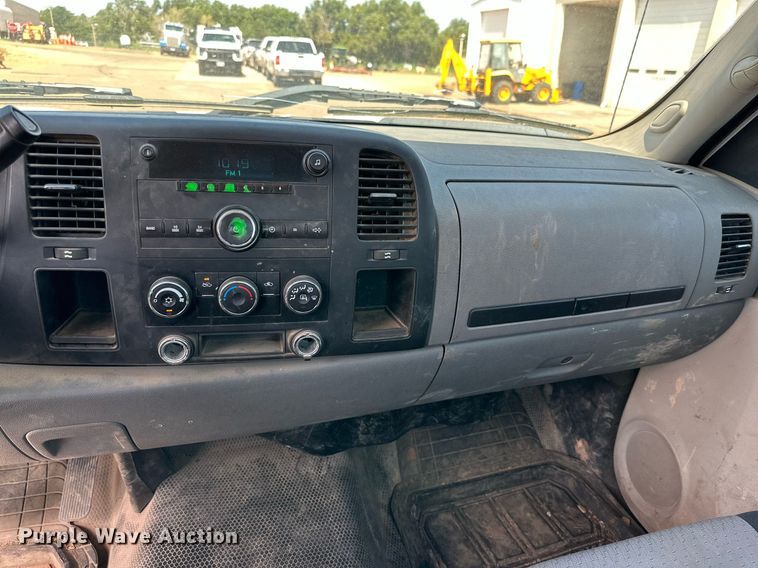 image for item DN4714 2007 Chevrolet Silverado 1500  pickup truck