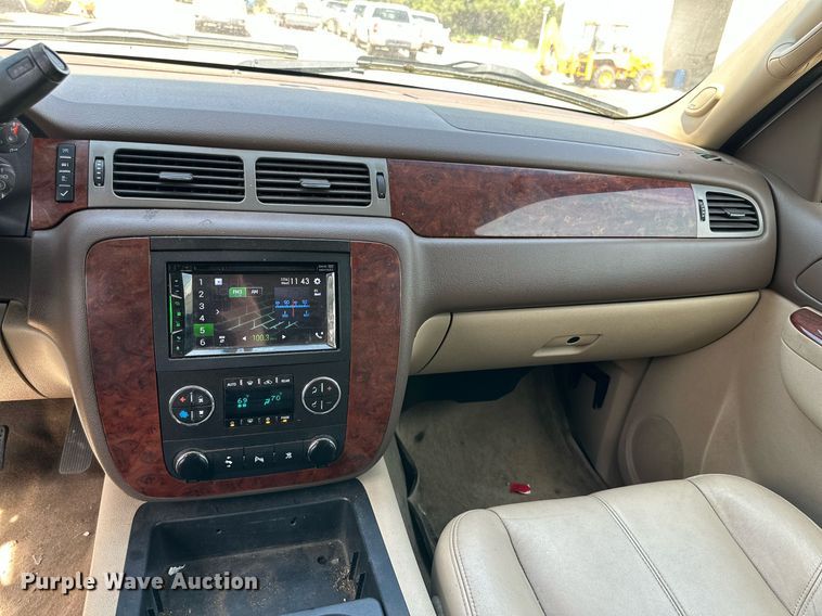 image for item DN4715 2010 Chevrolet Tahoe  SUV