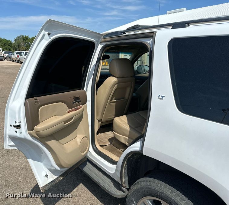 image for item DN4715 2010 Chevrolet Tahoe  SUV