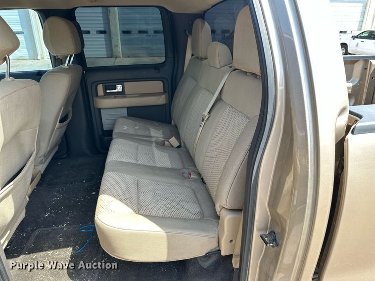 image for item DN4717 2013 Ford F150  SuperCrew pickup truck