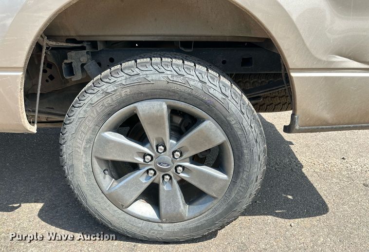 image for item DN4717 2013 Ford F150  SuperCrew pickup truck