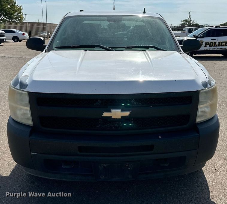 image for item DN4718 2009 Chevrolet Silverado 1500  Crew Cab pickup truck