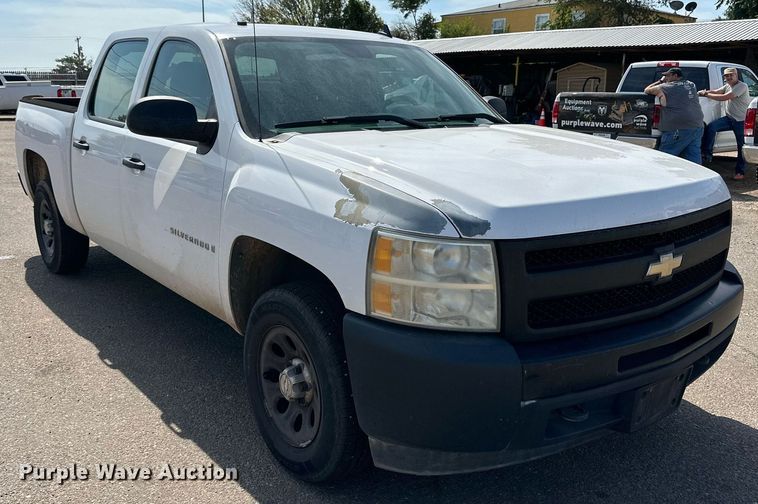 image for item DN4718 2009 Chevrolet Silverado 1500  Crew Cab pickup truck