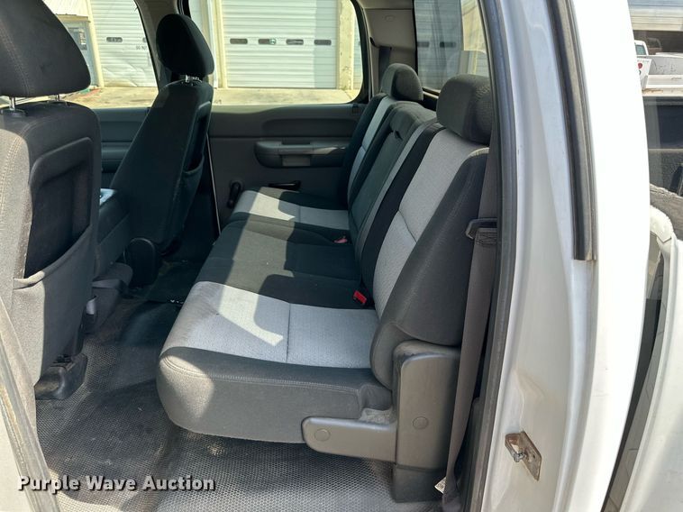 image for item DN4718 2009 Chevrolet Silverado 1500  Crew Cab pickup truck