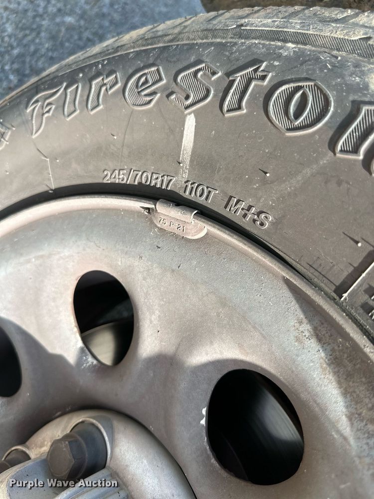 image for item DN4718 2009 Chevrolet Silverado 1500  Crew Cab pickup truck