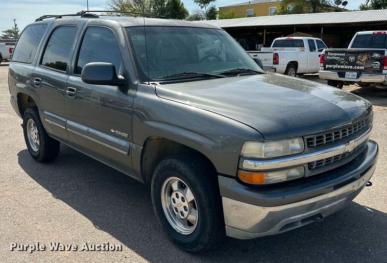 image for item DN4720 2000 Chevrolet Tahoe  SUV
