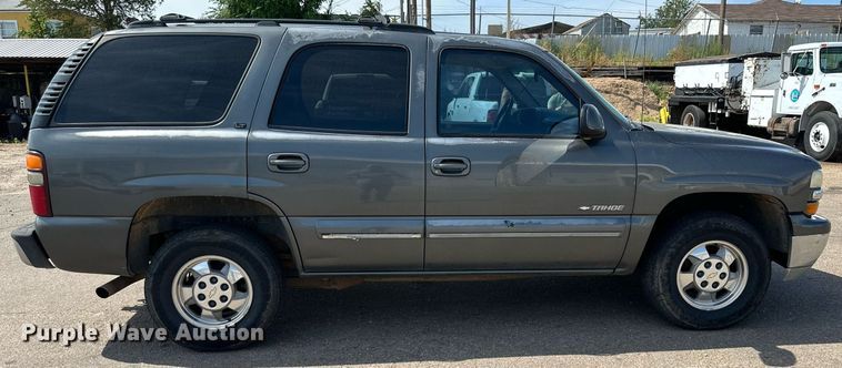 image for item DN4720 2000 Chevrolet Tahoe  SUV