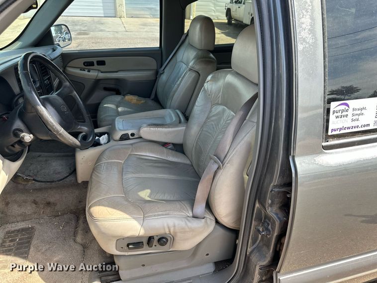 image for item DN4720 2000 Chevrolet Tahoe  SUV