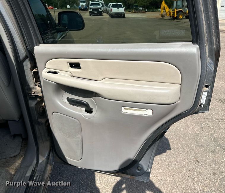 image for item DN4720 2000 Chevrolet Tahoe  SUV