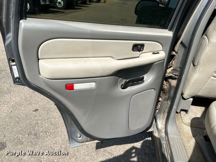 image for item DN4720 2000 Chevrolet Tahoe  SUV