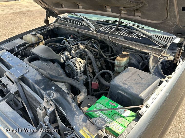 image for item DN4720 2000 Chevrolet Tahoe  SUV