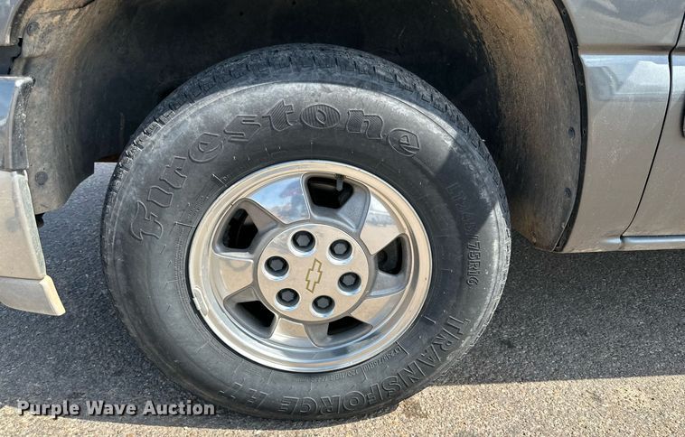 image for item DN4720 2000 Chevrolet Tahoe  SUV