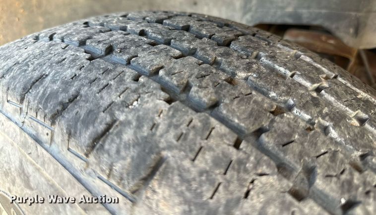 image for item DN4720 2000 Chevrolet Tahoe  SUV