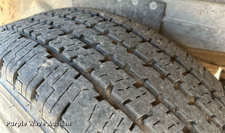 image for item DN4720 2000 Chevrolet Tahoe  SUV