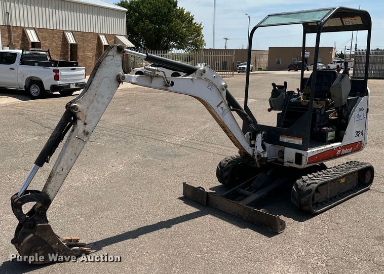 image for item DN4721 2011 Bobcat 324  mini excavator