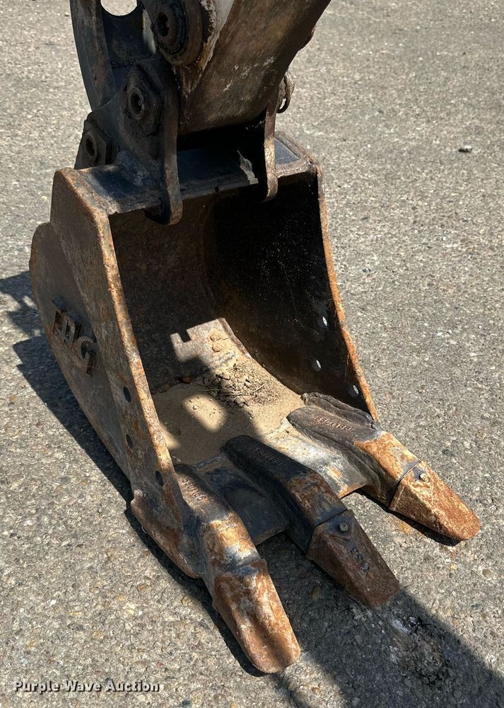 image for item DN4721 2011 Bobcat 324  mini excavator