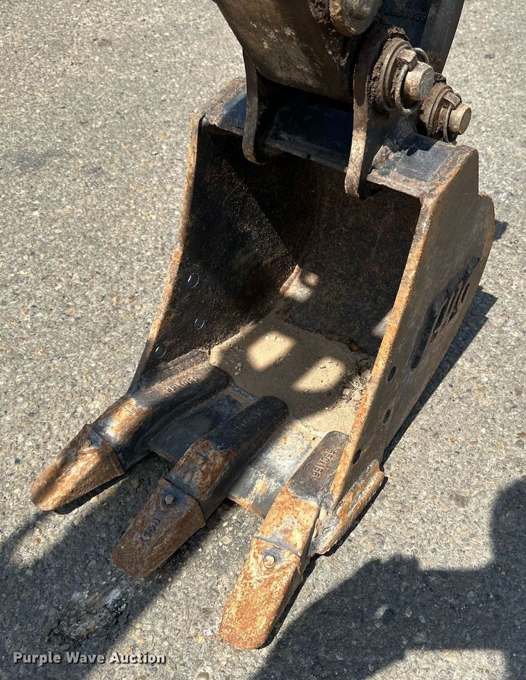 image for item DN4721 2011 Bobcat 324  mini excavator