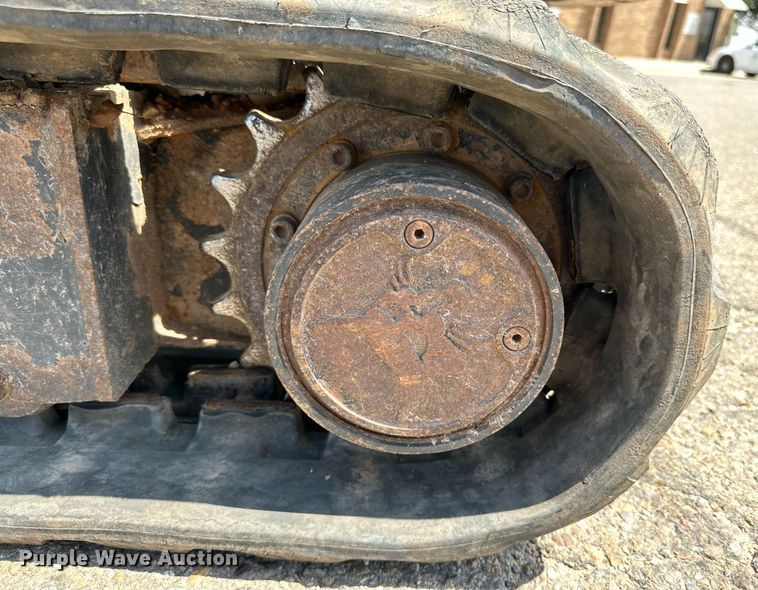 image for item DN4721 2011 Bobcat 324  mini excavator