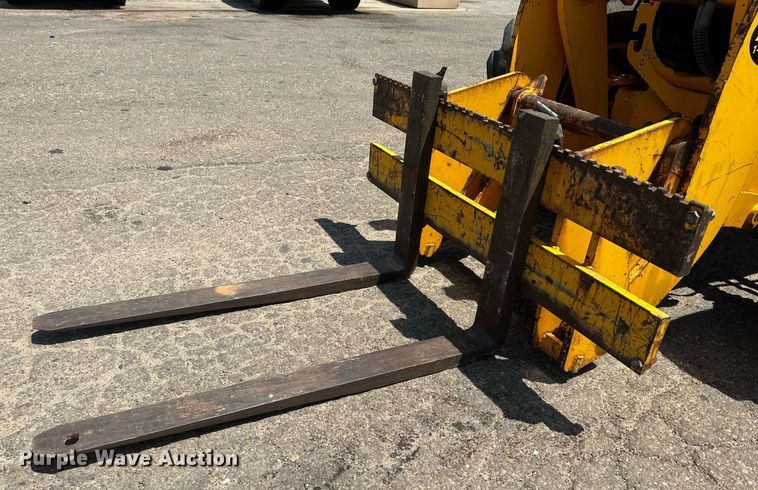 image for item DN4722 1997 JCB 210S  backhoe