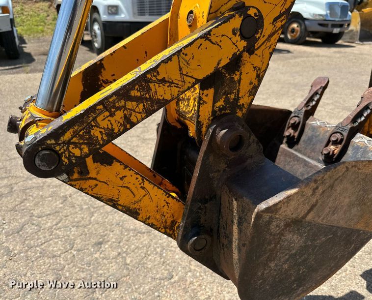 image for item DN4722 1997 JCB 210S  backhoe