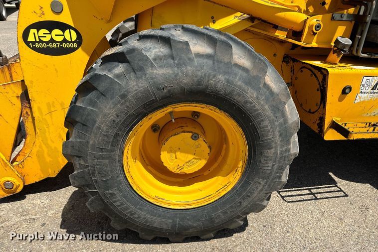 image for item DN4722 1997 JCB 210S  backhoe