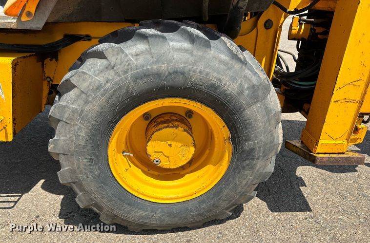 image for item DN4722 1997 JCB 210S  backhoe