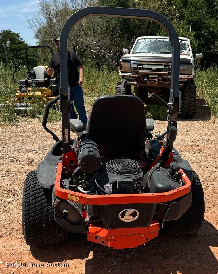 image for item DN4726 Kubota Z725KH  ZTR lawn mower