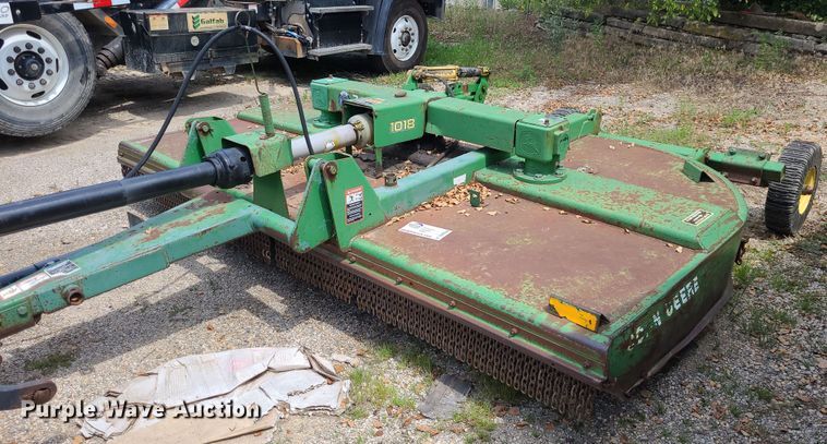 image for item DN8524 John Deere 1018  rotary mower